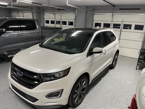 2016 Ford Edge Sport