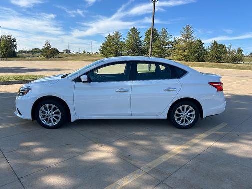 White 2019 Nissan Sentra S