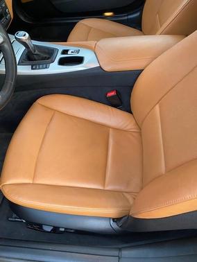Red 2014 BMW Z4 sDrive28i