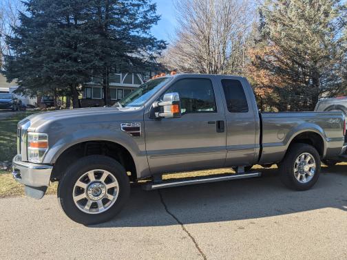 Gray 2009 Ford F-250 Lariat Super Duty SuperCab