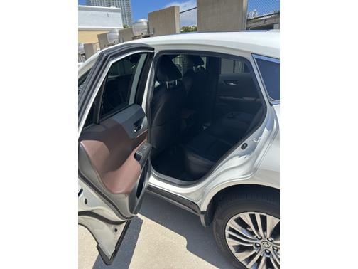 2021 Toyota Venza XLE