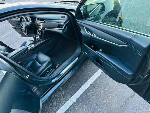 2013 Cadillac XTS Base