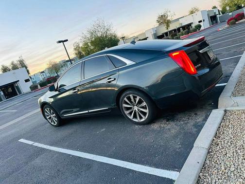 2013 Cadillac XTS Base