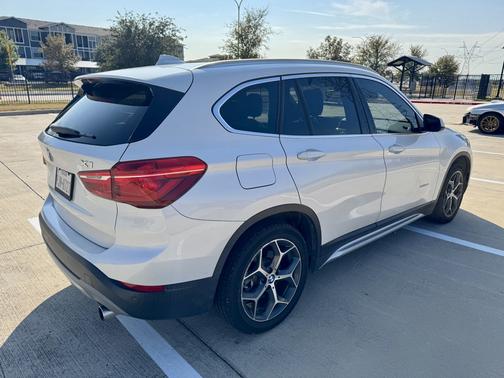 2017 BMW X1 sDrive28i