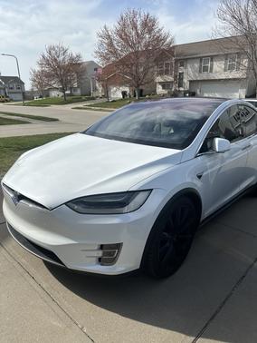 2016 Tesla Model X 90D