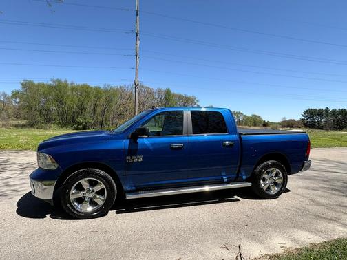 Blue 2018 RAM 1500 Big Horn