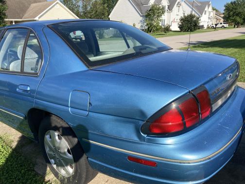 Photo 3 of 7 of 1998 Chevrolet Lumina Base