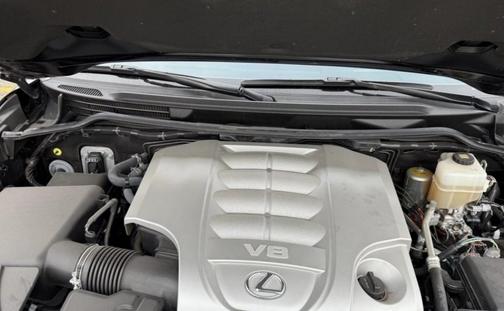 Black 2018 Lexus LX 570 Three-Row