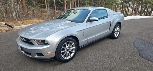 2010 Ford Mustang Base