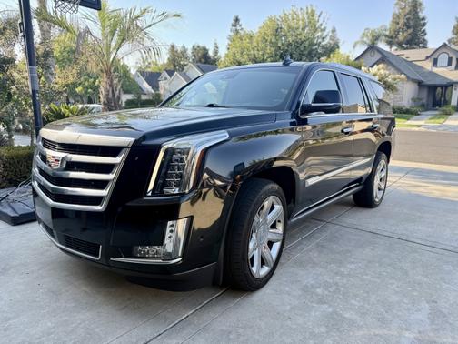 2018 Cadillac Escalade Premium Luxury