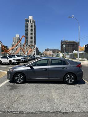 Black 2019 Hyundai IONIQ Hybrid SEL