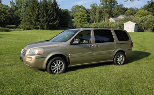 2005 Buick Terraza CX