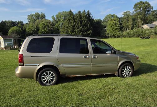 2005 Buick Terraza CX