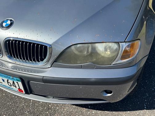 2005 BMW 325 xi Sport