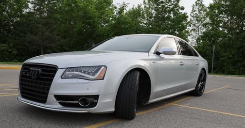 2013 Audi S8 4.0T