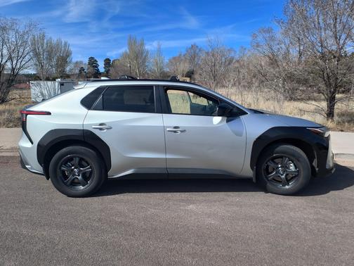 2024 Toyota bZ4X XLE