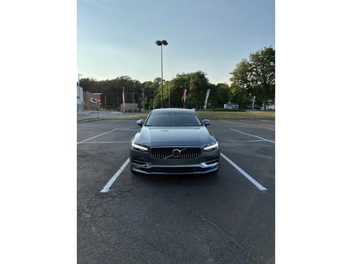 Photo 2 of 17 of 2017 Volvo S90 T6 Inscription