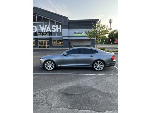 Photo 3 of 17 of 2017 Volvo S90 T6 Inscription