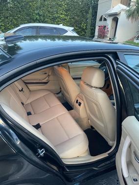 Black 2011 BMW 328 i