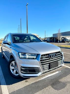 2019 Audi Q7 45 Premium Plus