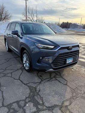 2024 Toyota Grand Highlander Platinum