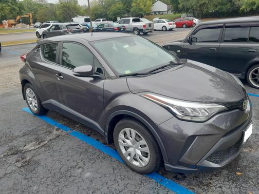 2021 Toyota C-HR LE