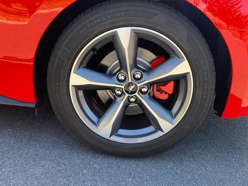 2016 Ford Mustang V6