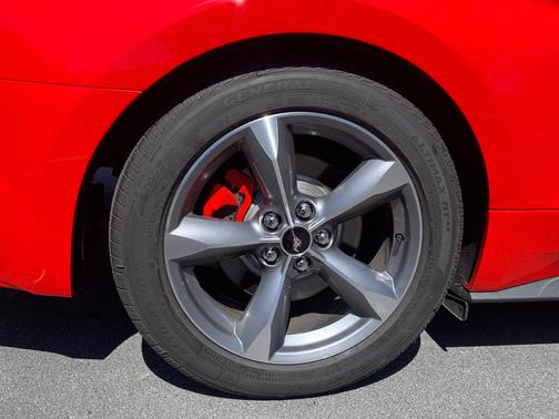 2016 Ford Mustang V6