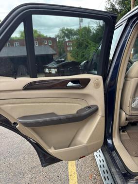 Blue 2012 Mercedes-Benz M-Class ML 350 BlueTEC