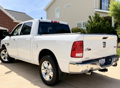 White 2019 RAM 1500 Classic SLT