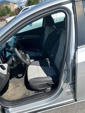 Silver 2012 Chevrolet Cruze LS