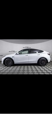 2023 Tesla Model Y Performance