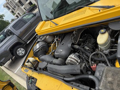 2003 Hummer H2 Base