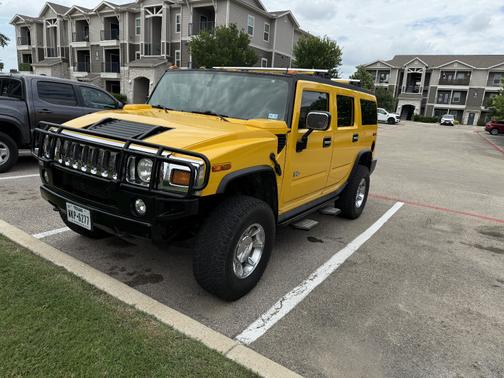 2003 Hummer H2 Base