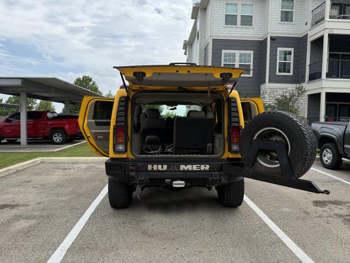 2003 Hummer H2 Base