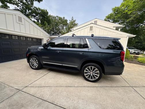 Gray 2021 GMC Yukon Denali