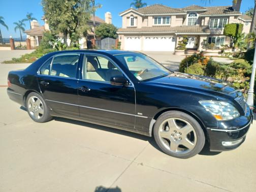 2004 Lexus LS 430 Base