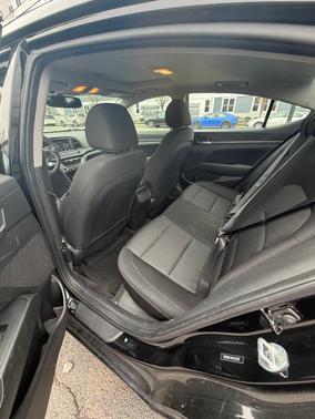Black 2017 Hyundai ELANTRA Value Edition