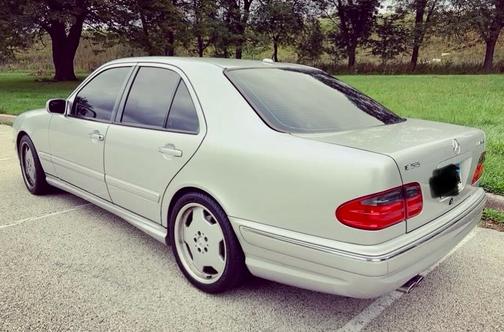 2000 Mercedes-Benz E-Class E55 AMG