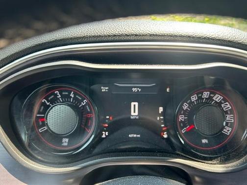 White 2017 Dodge Challenger R/T