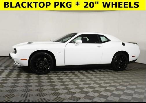 White 2017 Dodge Challenger R/T