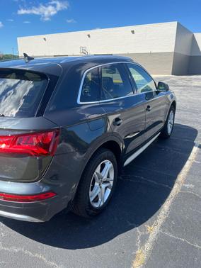 Black 2018 Audi Q5 2.0T Premium Plus
