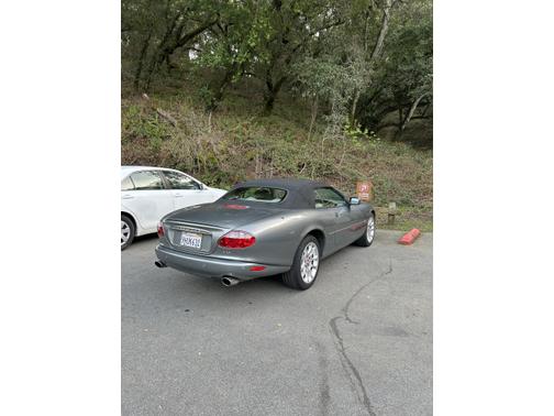 2002 Jaguar XKR Base
