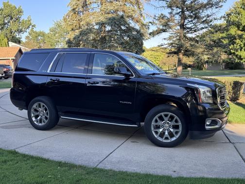 2019 GMC Yukon SLE