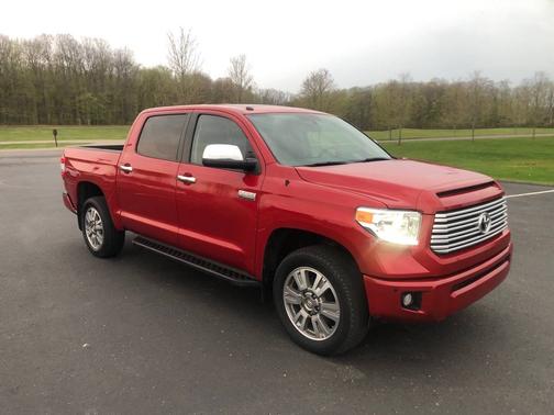 Photo 1 of 10 of 2016 Toyota Tundra Platinum