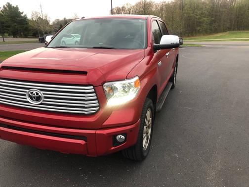 Photo 3 of 10 of 2016 Toyota Tundra Platinum