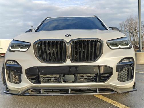 2021 BMW X5 M50i