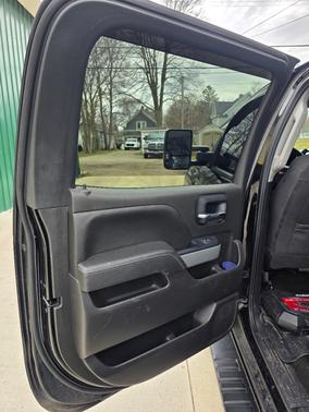 Black 2018 Chevrolet Silverado 1500 2LT