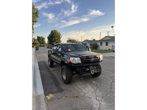 2005 Toyota Tacoma PreRunner Double Cab