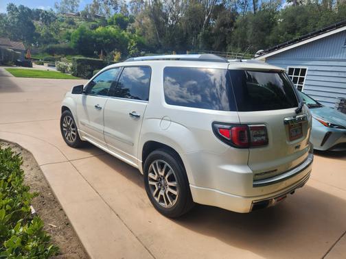 2013 GMC Acadia Denali